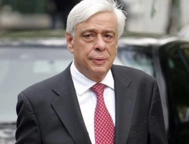 Παυλόπουλος: «Το μεγάλο πένθος είναι νωπό»- «Η σκέψη μας μένει προσηλωμένη στη μνήμη των συνανθρώπων μας»